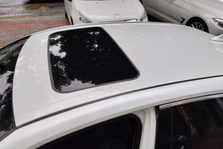 Used Toyota Camry 2023 2.0G Luxury Edition Roof