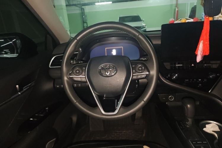 Used Toyota Camry 2023 2.5G Luxury Edition Steering Wheel