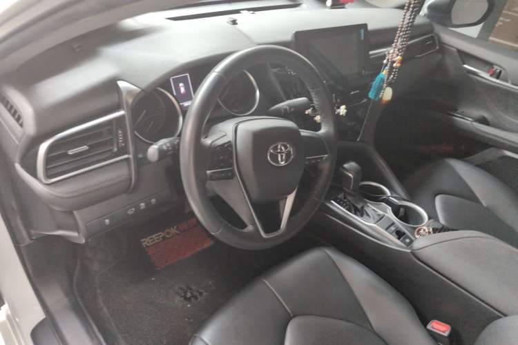 Used Toyota Camry 2023 2.0GVP Premier Edition Steering Wheel