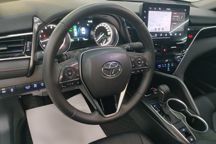 Used Toyota Camry 2023 2.0G Luxury Edition Steering Wheel