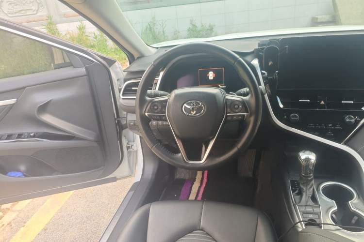 Used Toyota Camry 2023 2.5S Knight Edition Steering Wheel