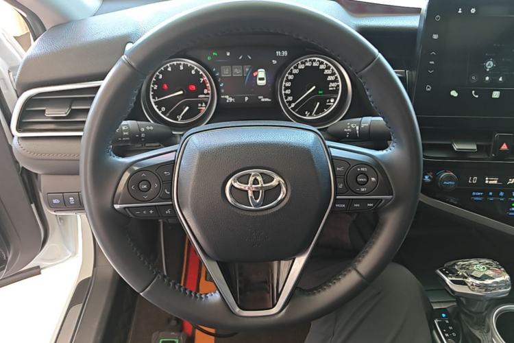 Used Toyota Camry 2023 2.0G Luxury Edition Steering Wheel