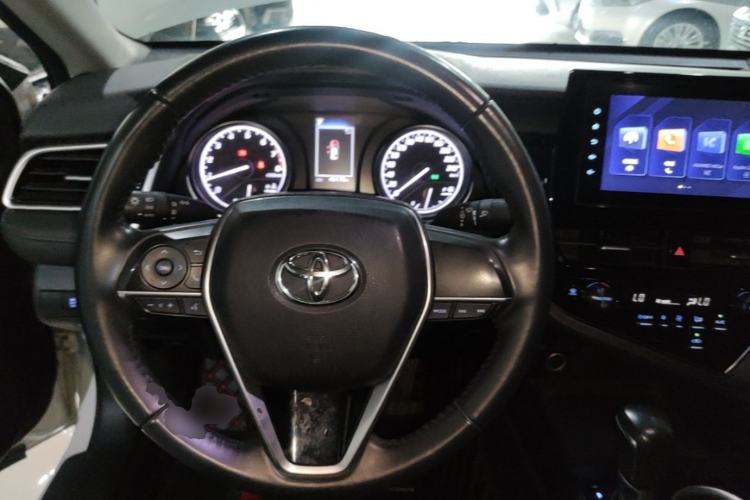 Used Toyota Camry 2023 2.0GVP Premier Edition Steering Wheel