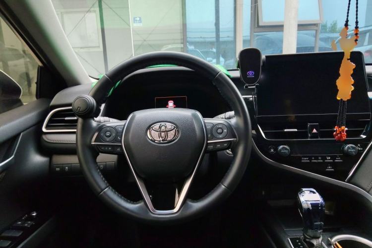 Used Toyota Camry 2023 2.5G Luxury Edition Steering Wheel