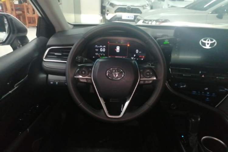 Used Toyota Camry 2023 Dual-Motor 2.5HG Luxury Edition Steering Wheel