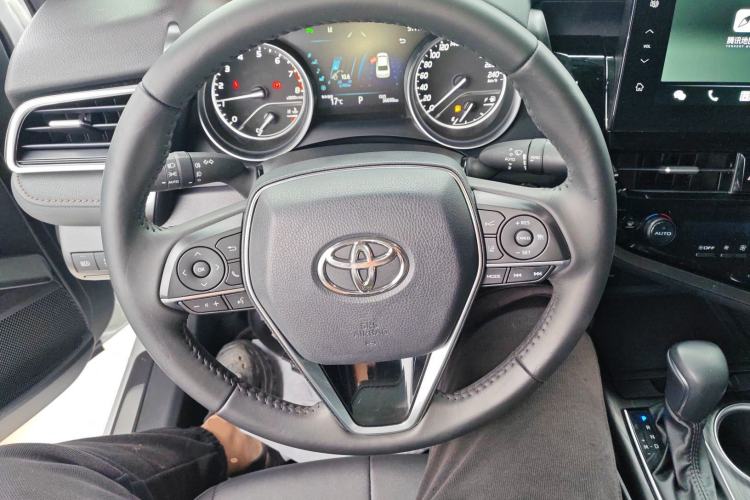 Used Toyota Camry 2023 2.0G Luxury Edition Steering Wheel