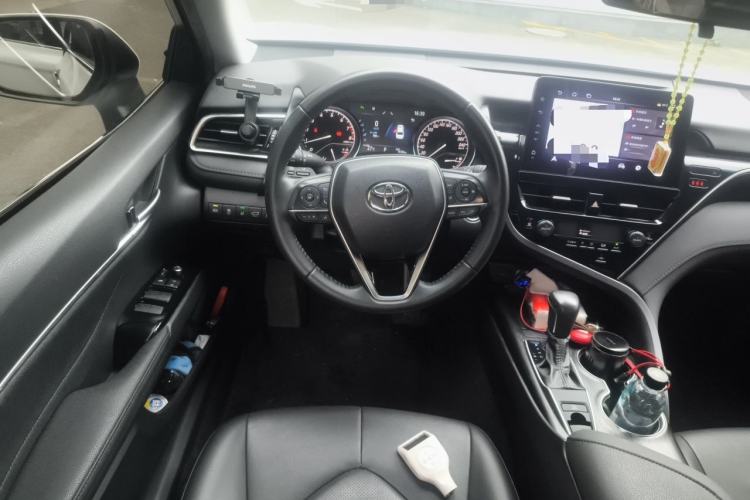 Used Toyota Camry 2023 2.0G Luxury Edition Steering Wheel