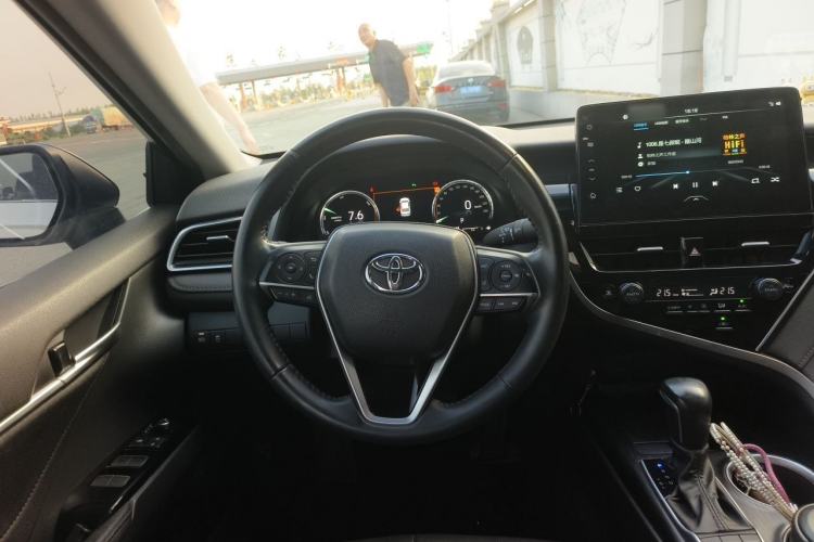 Used Toyota Camry 2023 Dual-Motor 2.5HG Luxury Edition Steering Wheel