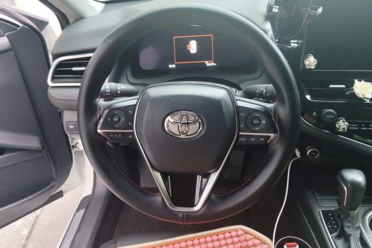 Used Toyota Camry 2023 2.5G Luxury Edition Steering Wheel
