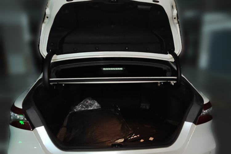 Used Toyota Camry 2023 2.0G Luxury Edition Trunk