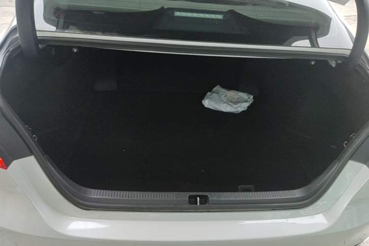 Used Toyota Camry 2023 Dual-Motor 2.5HG Luxury Edition Trunk