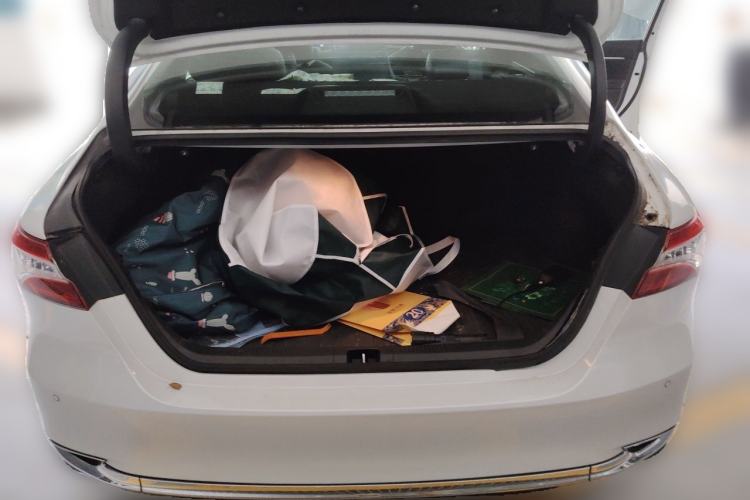 Used Toyota Camry 2023 2.0G Luxury Edition Trunk