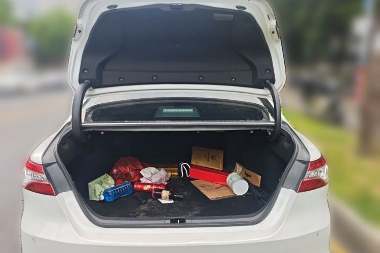 Used Toyota Camry 2023 2.0G Luxury Edition Trunk