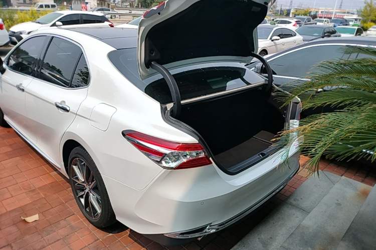 Used Toyota Camry 2023 Dual-Motor 2.5HG Luxury Edition Trunk