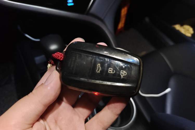 Used Toyota Camry 2023 2.0G Luxury Edition Vehicle Key