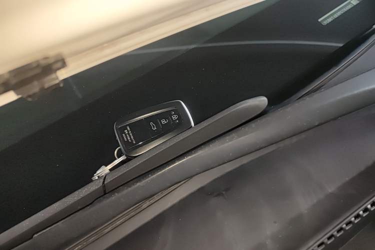 Used Toyota Camry 2023 2.0G Luxury Edition Vehicle Key
