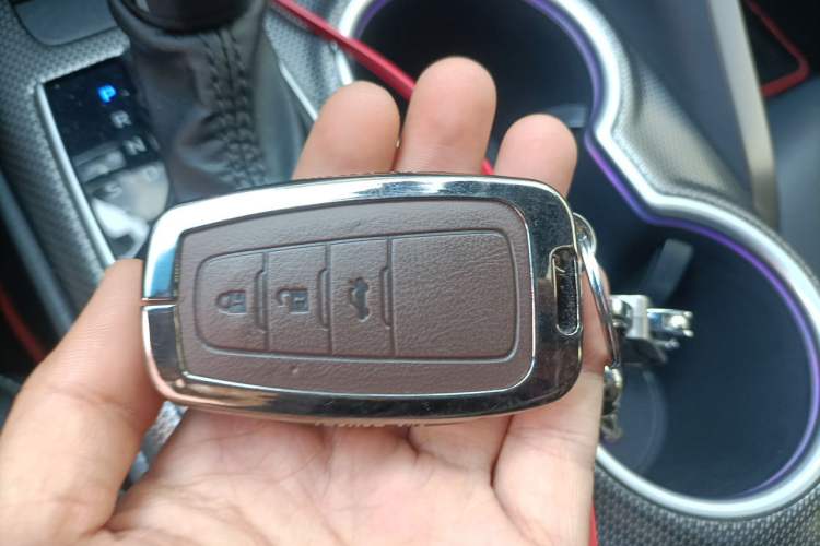 Used Toyota Camry 2023 2.5S Fēngshàng Edition Vehicle Key