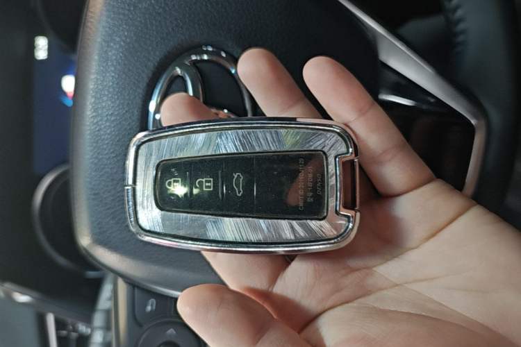 Used Toyota Camry 2023 2.0G Luxury Edition Vehicle Key