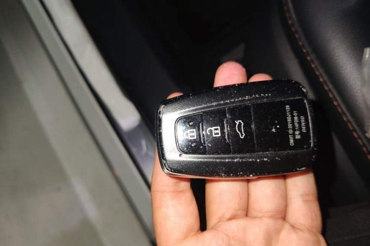 Used Toyota Camry 2023 2.5G Luxury Edition Vehicle Key