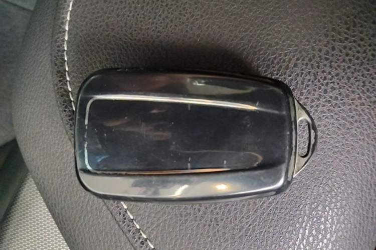 Used Toyota Camry 2023 2.0S FENGSHANG Edition Vehicle Key