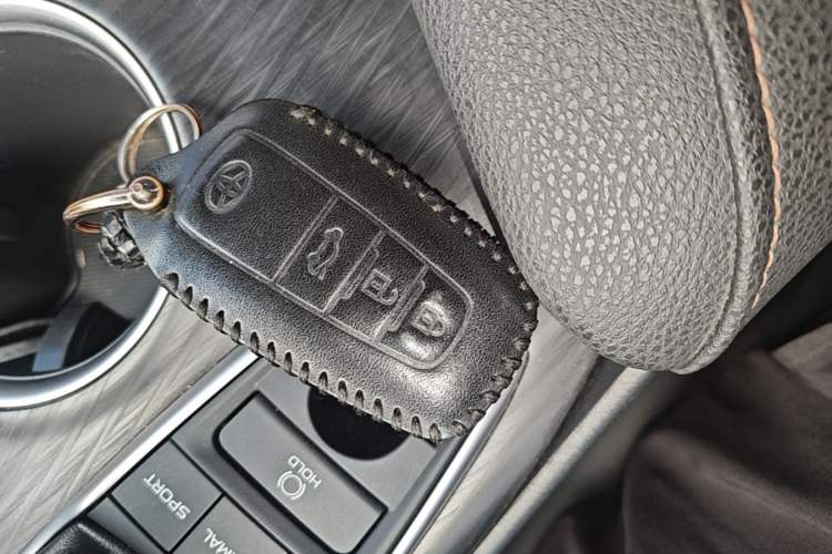 Used Toyota Camry 2023 2.5G Luxury Edition Vehicle Key