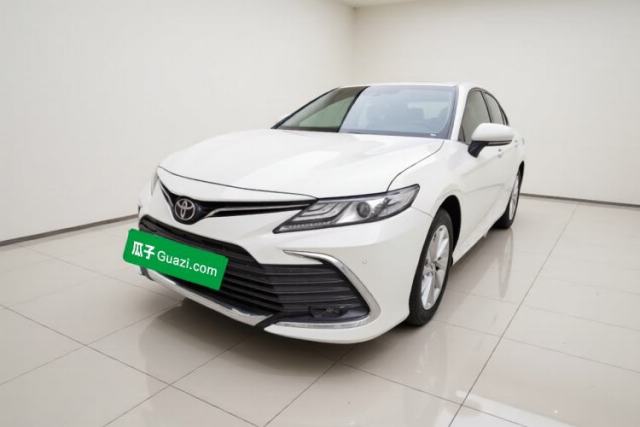 Ojetý Toyota Camry 2023 2.0G Luxury Edition