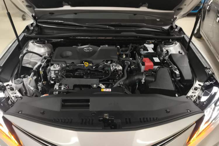 Used Toyota Camry 2023 2.5G Luxury Edition Engine Bay