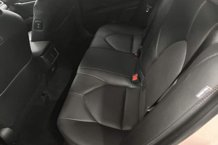 Used Toyota Camry 2023 2.5G Luxury Edition Left Rear Seat