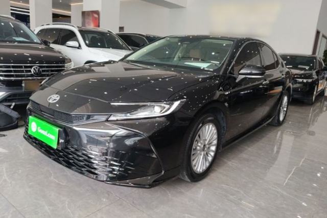 Used Toyota Camry 2024 Dual-Motor 2.0 HGVP Luxury Edition