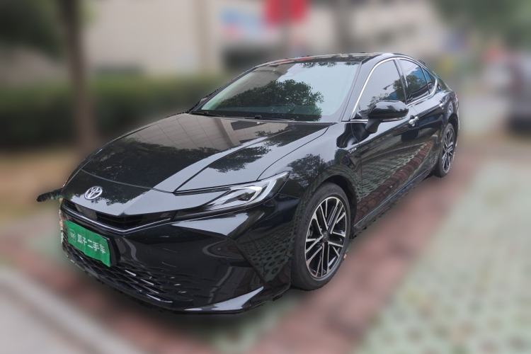 Toyota Camry 2024 Dual-Engine 2.5HG Prestige Edition