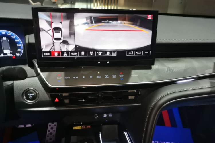 Used Toyota Camry 2024 Dual-Motor 2.0HS Sport Edition Audio And AC Panel