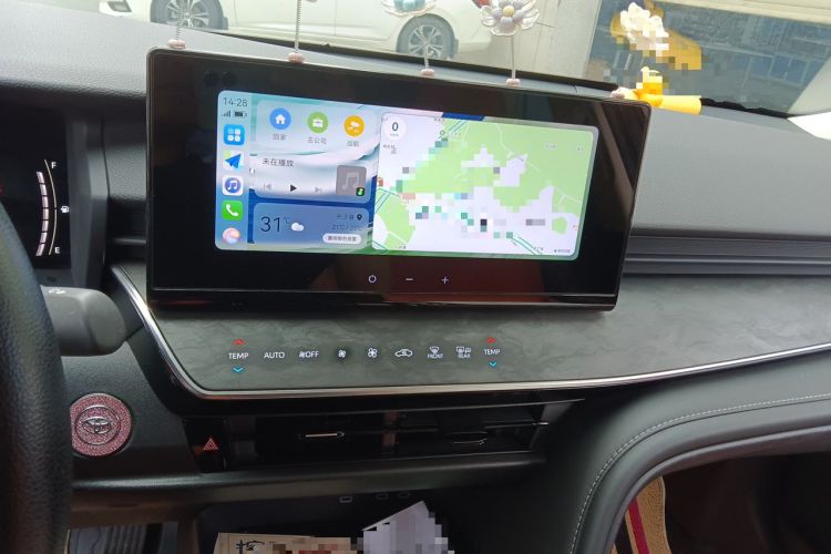 Used Toyota Camry 2024 2.0E Elite Edition Audio And AC Panel