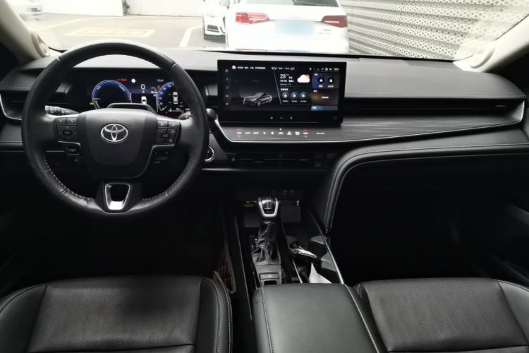 Used Toyota Camry 2024 Dual-Motor 2.5HQ Flagship Edition Center Console