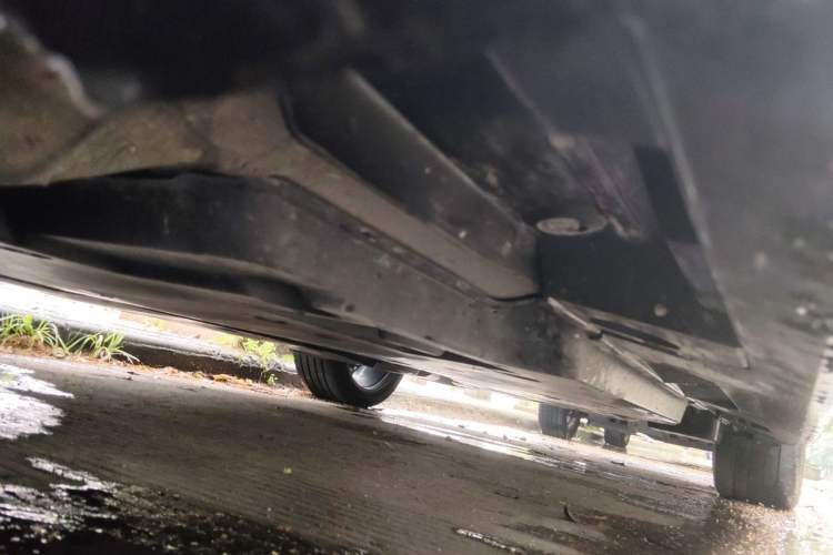 Used Toyota Camry 2024 Dual-Motor 2.0HS Sport Edition Chassis Front Left