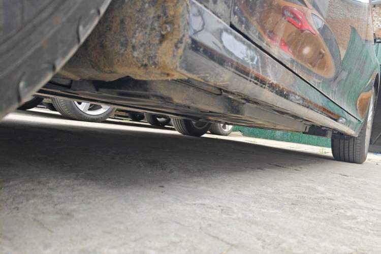 Used Toyota Camry 2024 Dual-Motor 2.0 HE Elite Edition Chassis Front Left