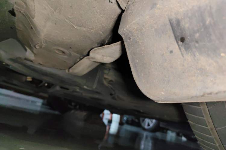 Used Toyota Camry 2024 Dual-Motor 2.0HS Sport Edition Chassis Front Right