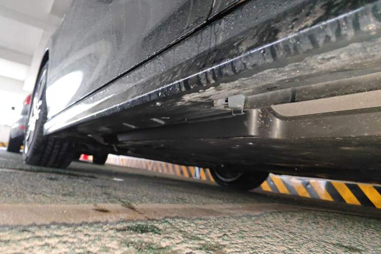 Used Toyota Camry 2024 Dual-Motor 2.0HS Sport Edition Chassis Rear Left