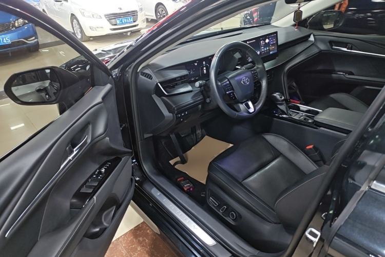 Used Toyota Camry 2024 Dual-Engine 2.5HG Prestige Edition Driver Seat