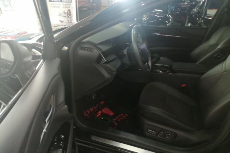 Used Toyota Camry 2024 Dual-Motor 2.0HS Sport Edition Driver Seat