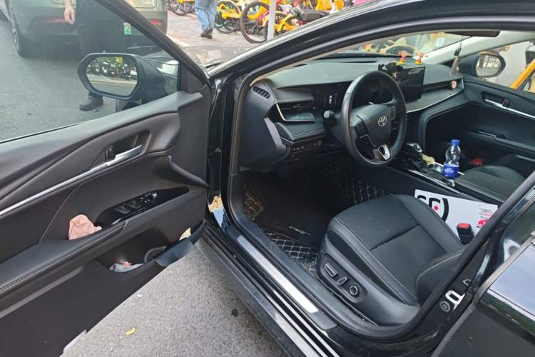 Used Toyota Camry 2024 2.0G Prestige Edition Driver Seat