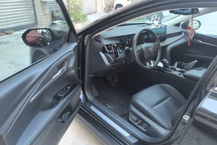 Used Toyota Camry 2024 Dual-Engine 2.5HG Prestige Edition Driver Seat