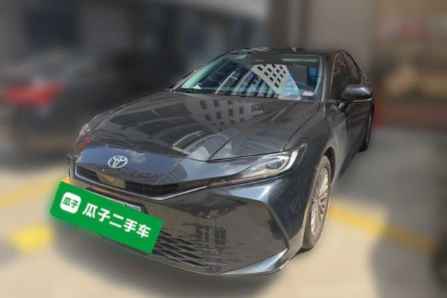 Używany Toyota Camry 2024 Dual-Motor 2.0 HE Elite Edition
