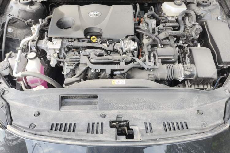 Used Toyota Camry 2024 Dual-Motor 2.0 HE Elite Edition Engine Bay