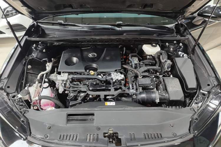 Used Toyota Camry 2024 Dual-Motor 2.0 HGVP Luxury Edition Engine Bay