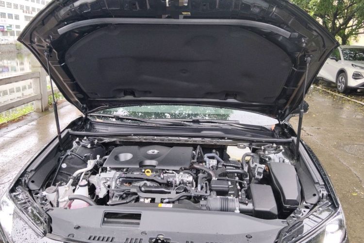Used Toyota Camry 2024 Dual-Motor 2.0HS Sport Edition Engine Bay