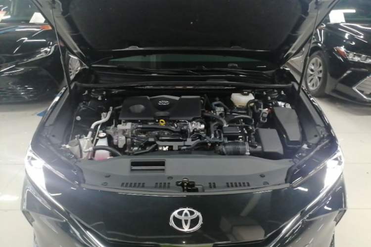 Used Toyota Camry 2024 Dual-Motor 2.0 HE Elite Edition Engine Bay