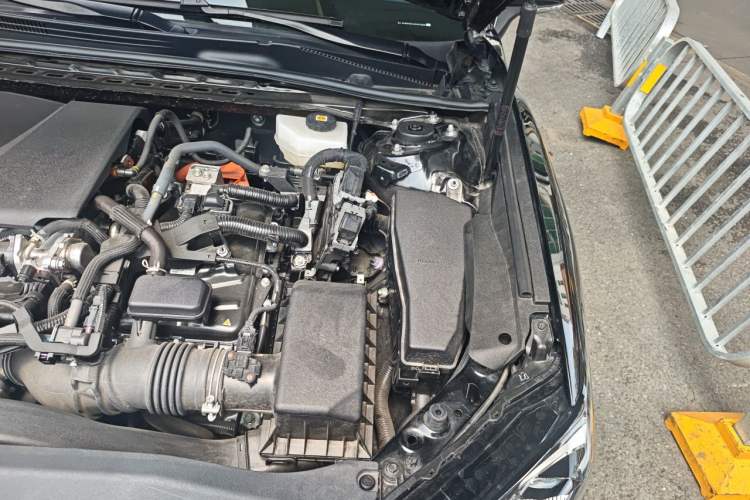 Used Toyota Camry 2024 Dual-Motor 2.0 HGVP Luxury Edition Engine Bay Left