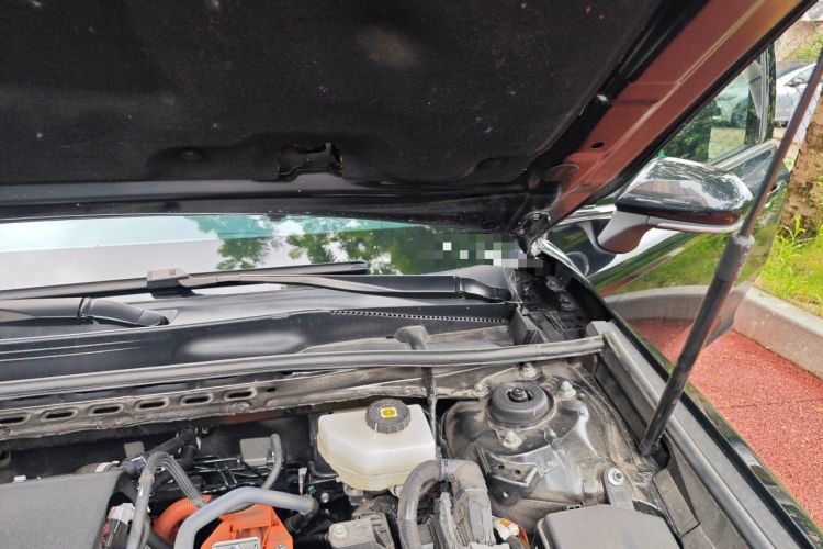 Used Toyota Camry 2024 Dual-Motor 2.0 HE Elite Edition Engine Bay Left