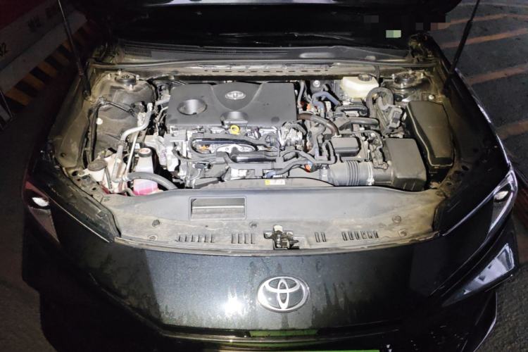 Used Toyota Camry 2024 Dual-Motor 2.0HS Sport Edition Engine Bay