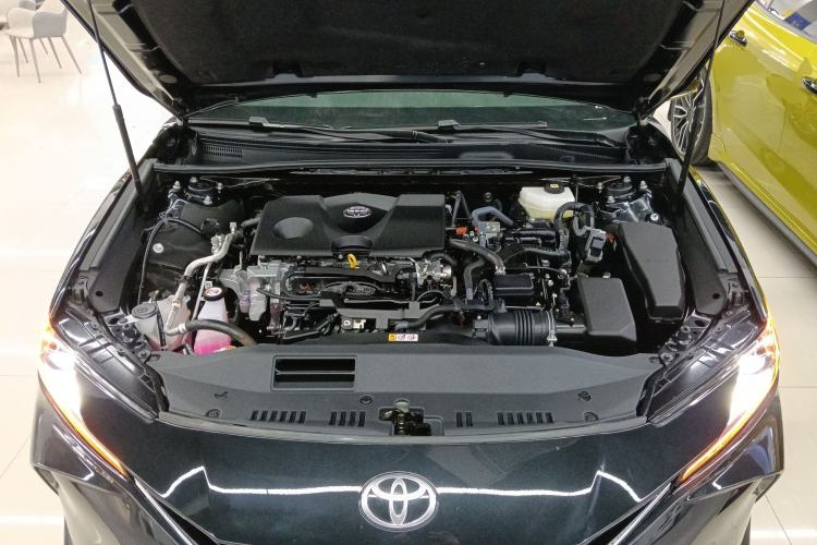 Used Toyota Camry 2024 Dual-Motor 2.0 HE Elite Edition Engine Bay